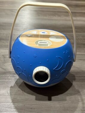 Luna Storytime Projector, a screen-free device designed for children to project